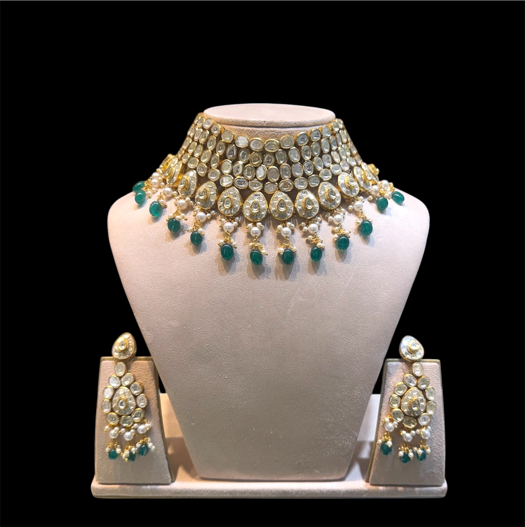 Royal polki choker