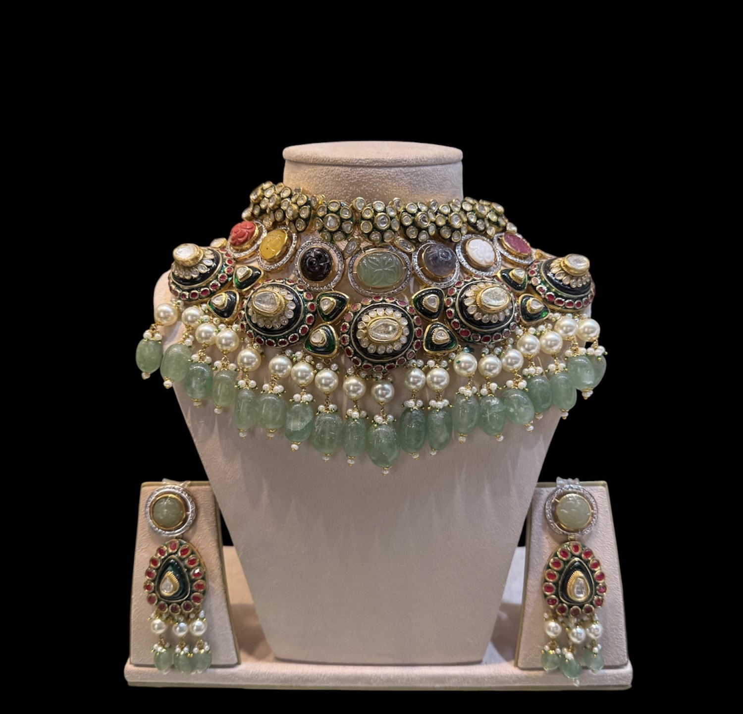 Navratan rajwada polki choker