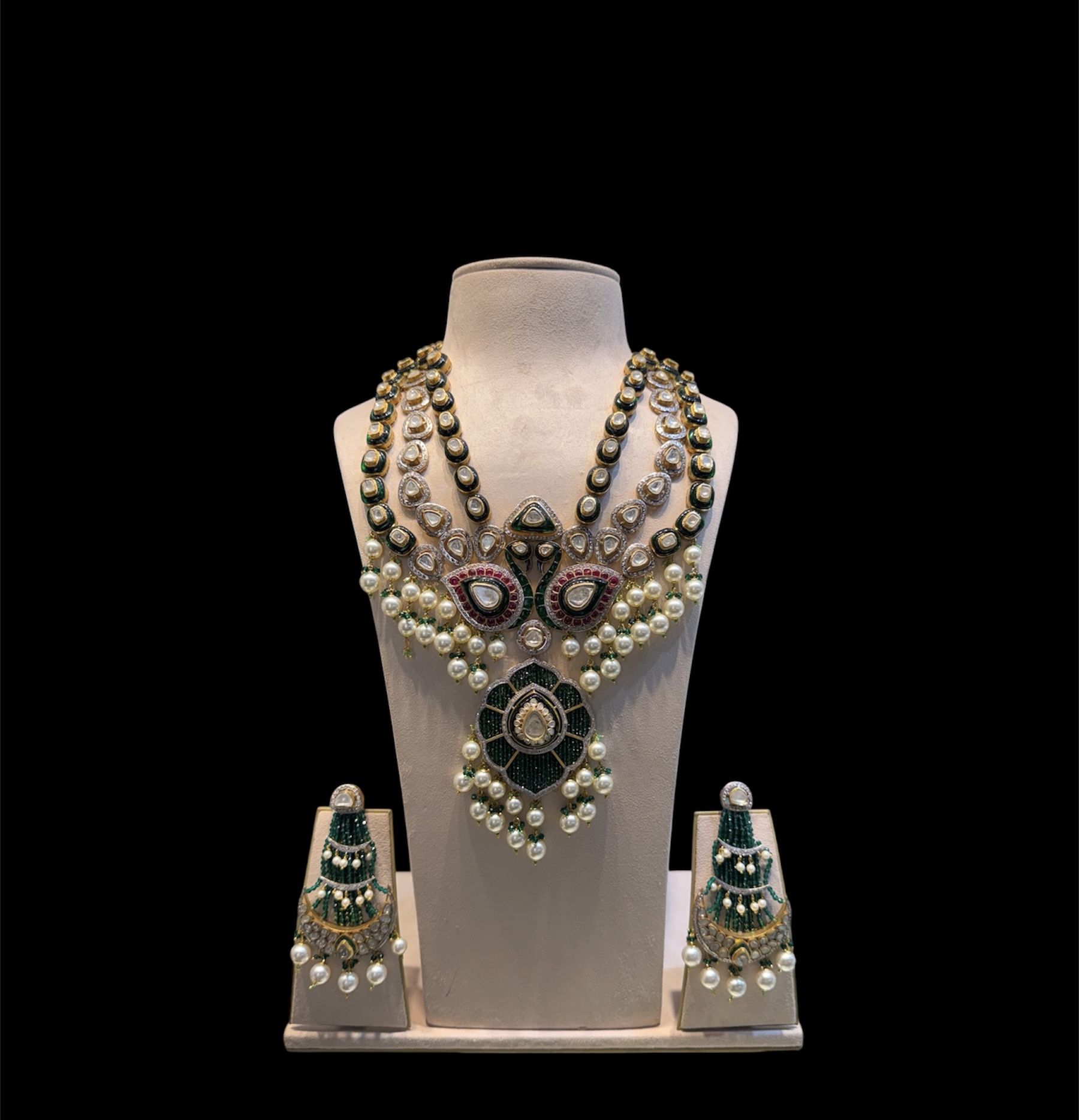 Meera Haritage Polki Set