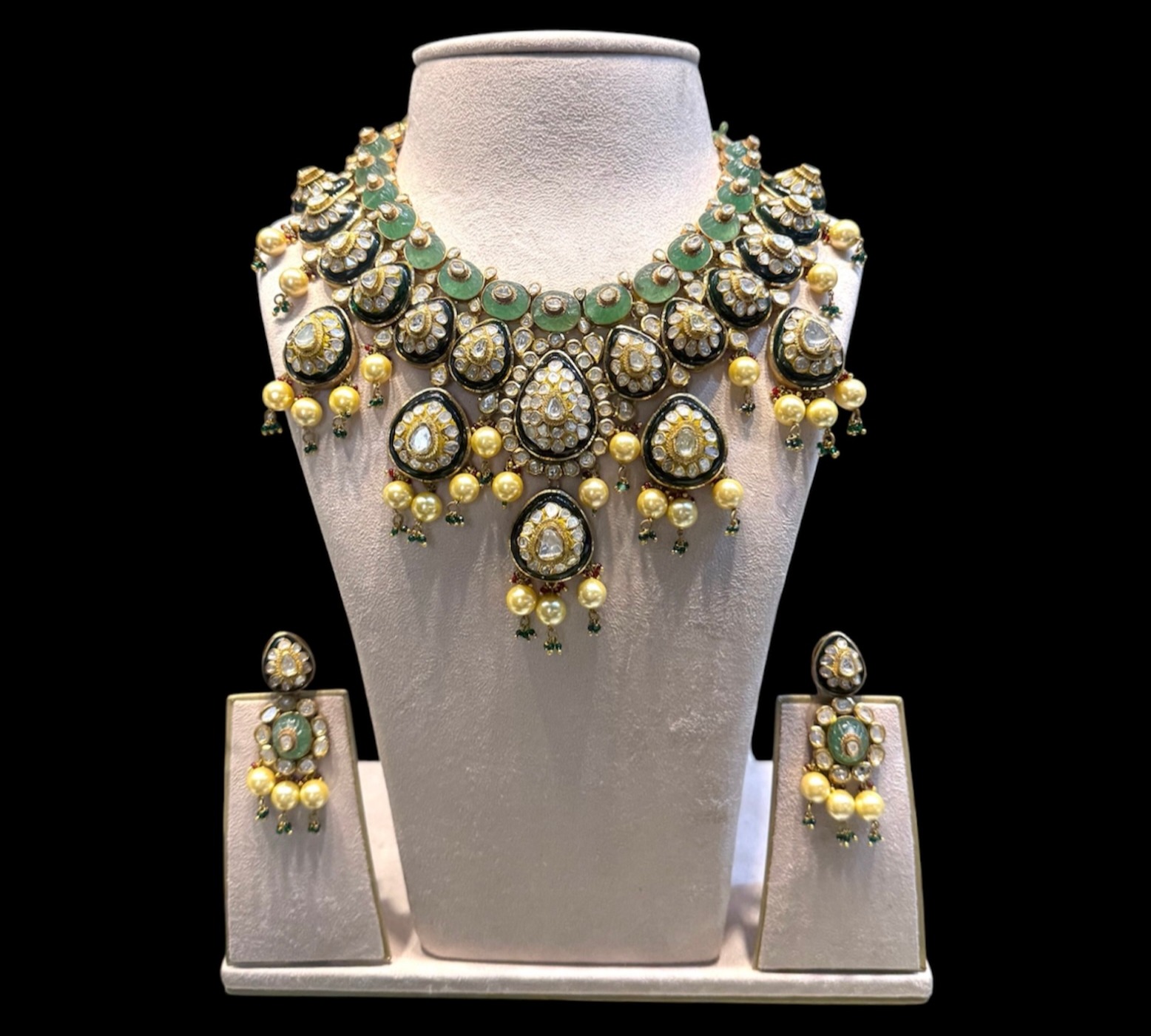 Heirloom Polki Guluband Set